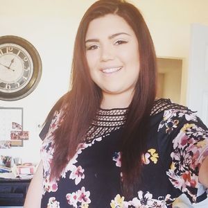 Meet your Posher, Julia